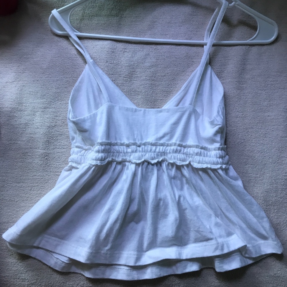 Smocked white top - Picture 2 of 4
